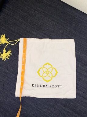 Kendra Scott Dust Bag-Large!